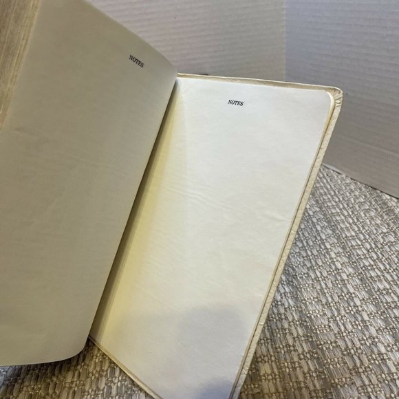 Holy Bible King James‎ Version GIANT print red letter referenced 1979 De Vore - Picture 11 of 12